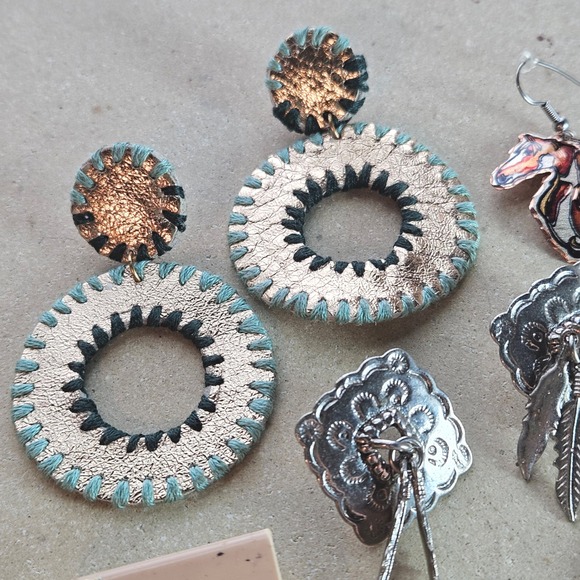 Western Earring Lot 7 Pairs Turquoise Steer Head Dreamcatcher Horse Hoops - Picture 5 of 7